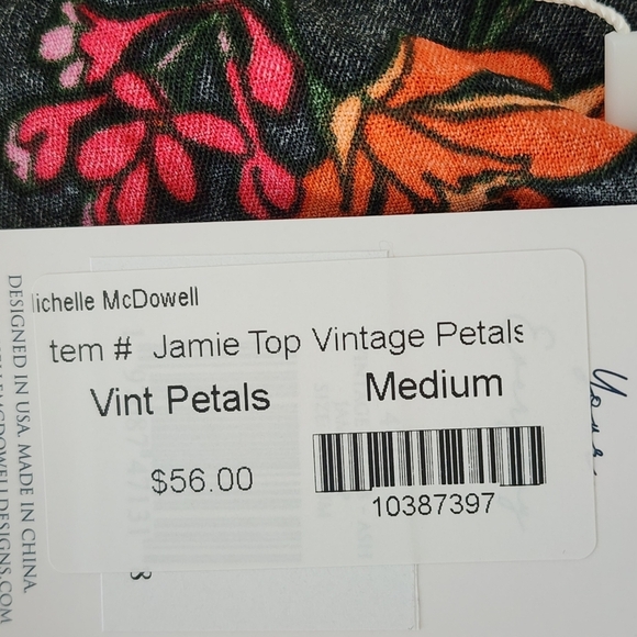 Michelle McDowell Jamie Vintage Petals Floral V Neck NWT Top Size Medium - Picture 8 of 10